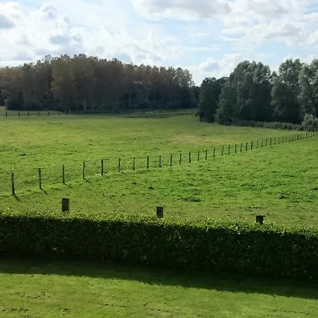 Bed & Breakfast Chambres D'hotes Arnaud Chatenay (Ain)